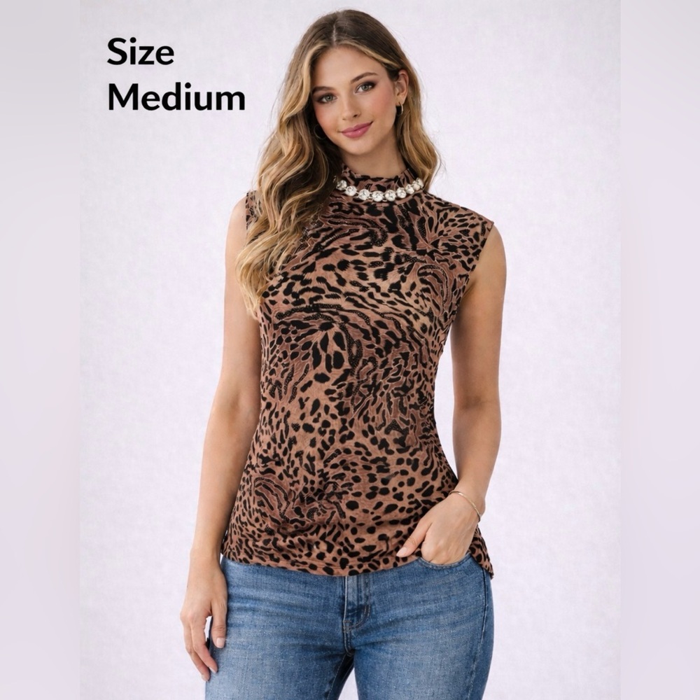 ARTEX COLLECTION Leopard Print Top Size Medium Very Stretchy Sleeveless